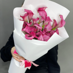 Монобукет из 21 каллы в Рошале