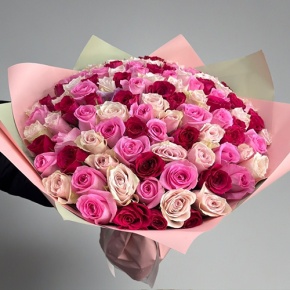 Букет "Ода любви" из 101 розы микс (40 см) в Рошале