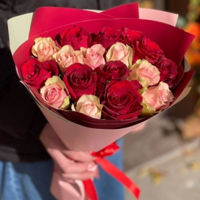 Букет "Вечность" из 15 роз кения (40 см) в Рошале
