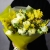 Букет из ранункулюсов и мимозы в Рошале Букет из ранункулюсов и мимозы в Рошале